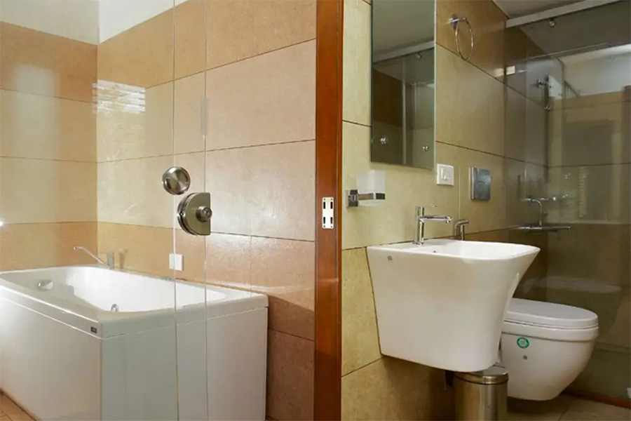 1 Bedroom Ultra Luxury Houseboat