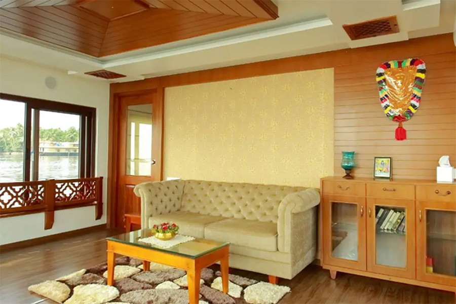1 Bedroom Ultra Luxury Houseboat